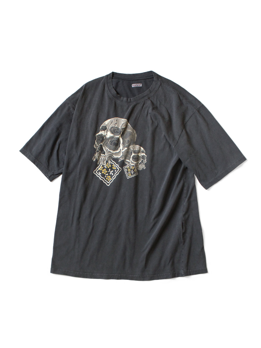 イタリア&ドバイ購入カジュアルセット 定価12万 きらきら装飾Tシャツ 三越伊勢丹 | VERSACE/ヴェルサーチェ通販 | クリスタル Tシャツ